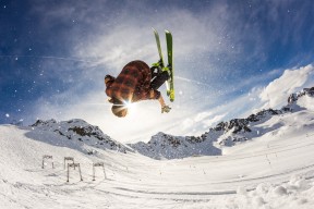 开云官方网页登录-央视体育频道首次现场直播中国青少年篮球联赛，央视体育青少节目中心